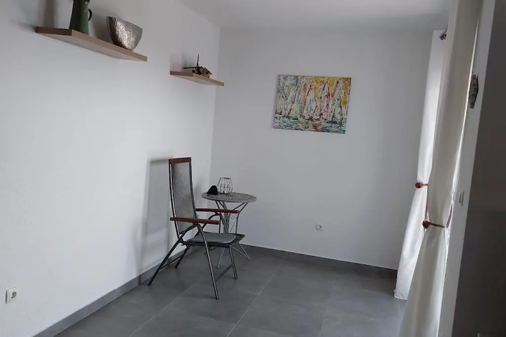 Apartment Vista Oasis With Pool And Terrace Trogir
