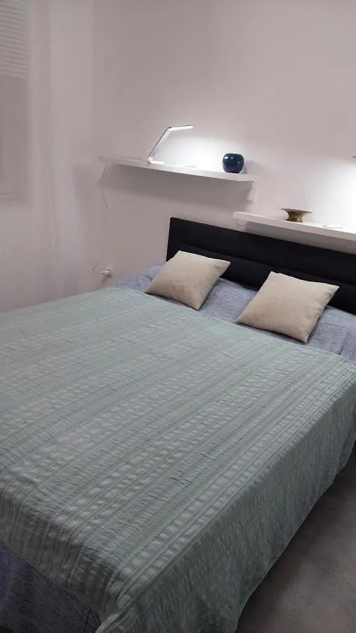 Apartment Vista Oasis With Pool And Terrace Trogir